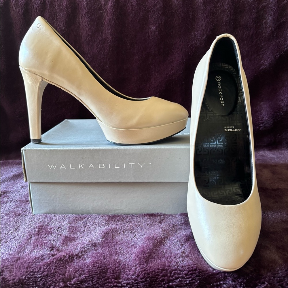 Rockport Janae / Nude (Cream) Platform Heels Sz 9.5